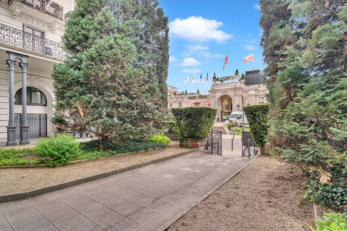 Appartement à AIX-LES-BAINS