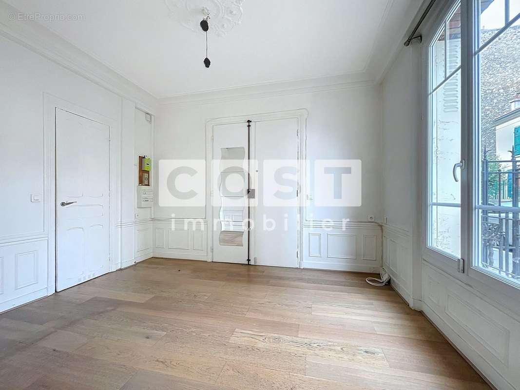 Appartement à ASNIERES-SUR-SEINE