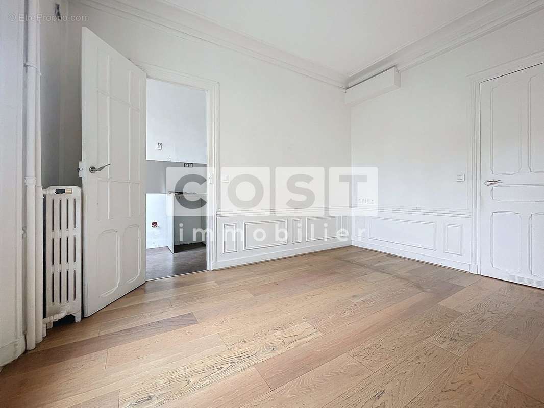 Appartement à ASNIERES-SUR-SEINE