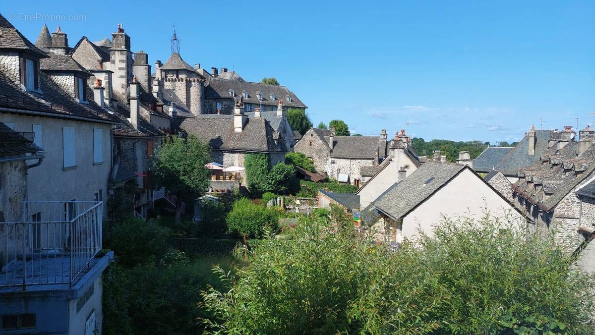 Maison à SALERS