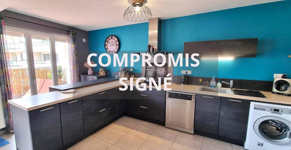 Appartement à MONTROND-LES-BAINS