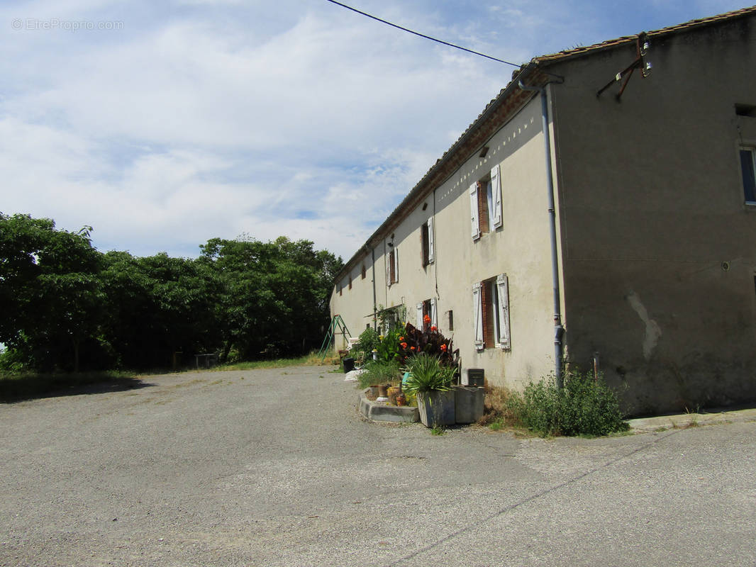 Maison à SAINT-JULIA