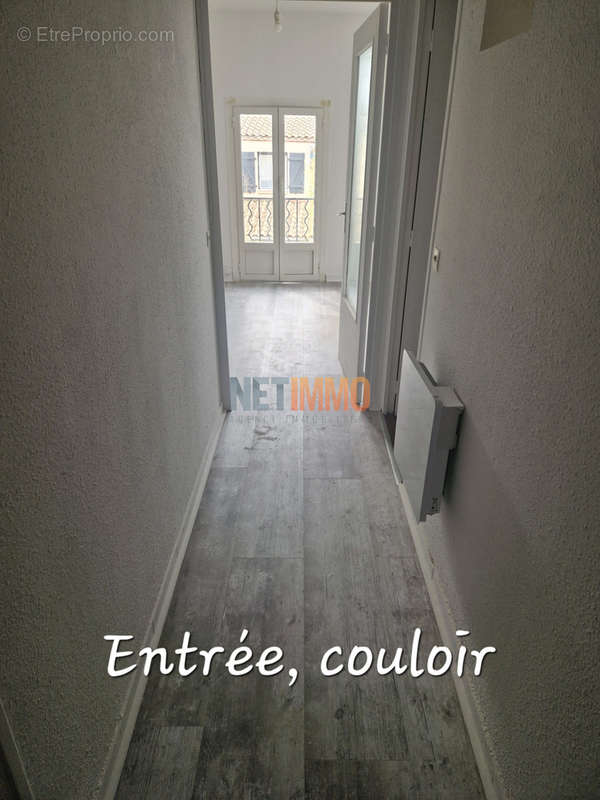 Appartement à GALLARGUES-LE-MONTUEUX