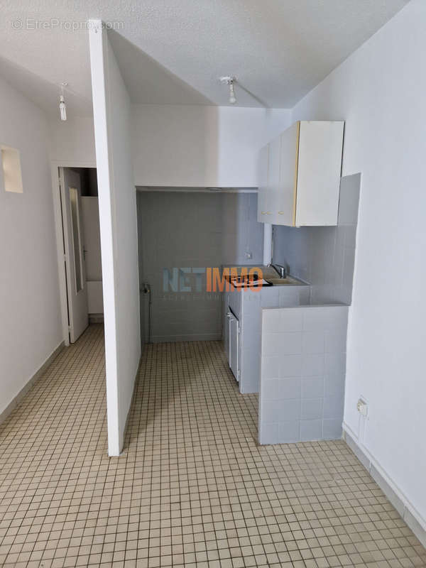 Appartement à GALLARGUES-LE-MONTUEUX