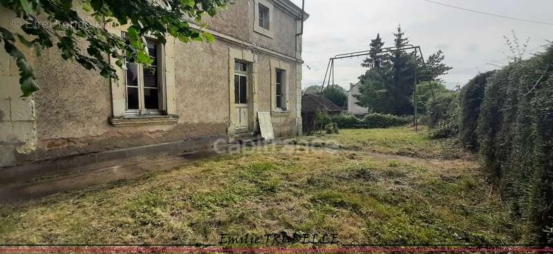 Maison à RUILLE-SUR-LOIR