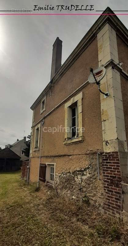 Maison à RUILLE-SUR-LOIR