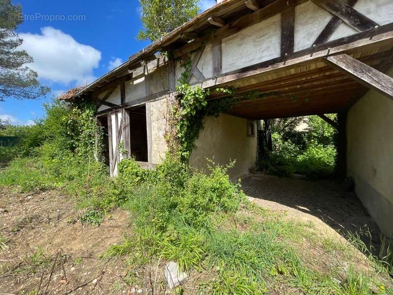 Maison à CONNERRE