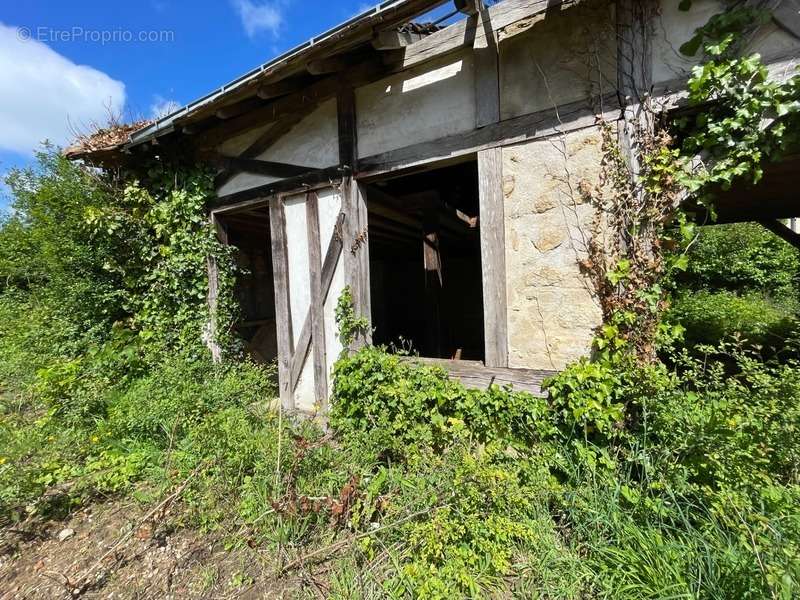 Maison à CONNERRE