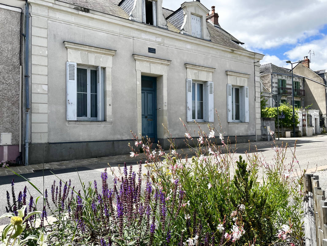 Maison à LES PONTS-DE-CE