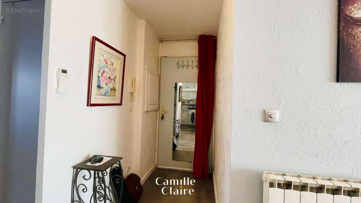 Appartement à LE CANNET