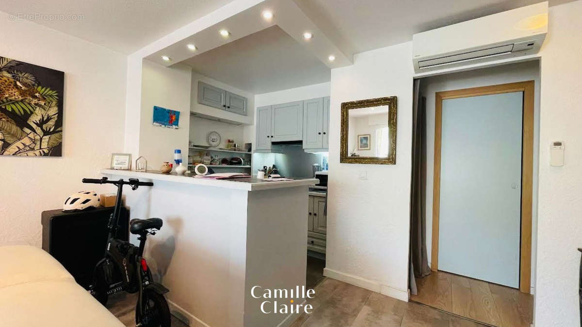 Appartement à LE CANNET