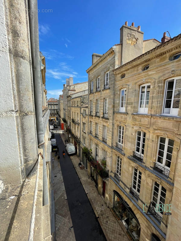 Appartement à BORDEAUX