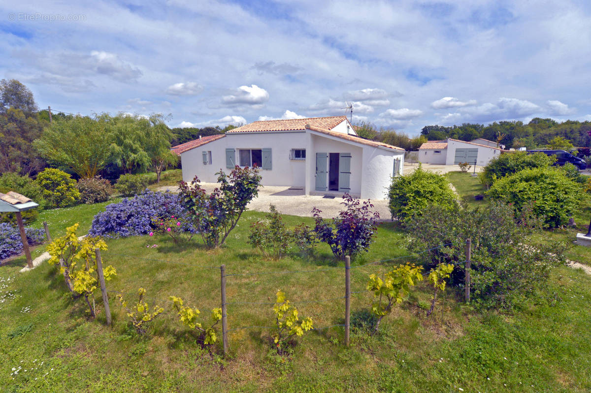 Maison à MEURSAC