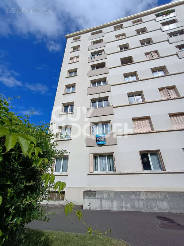 Appartement à BOURGOIN-JALLIEU