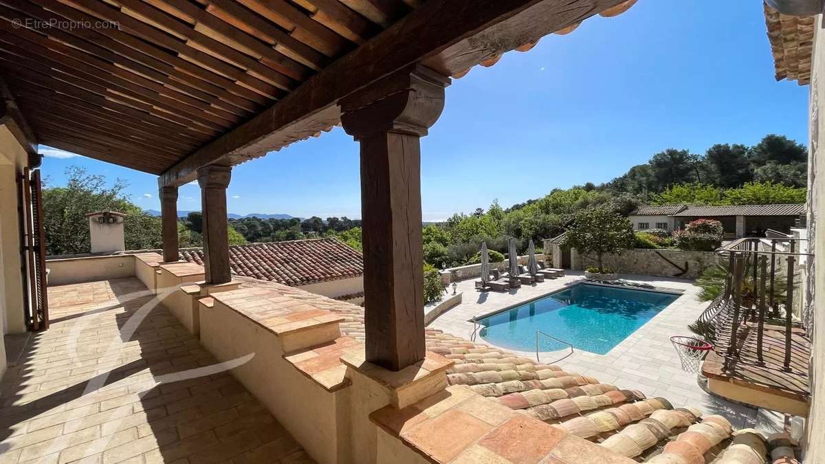 Maison à LA COLLE-SUR-LOUP