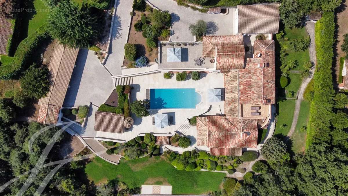 Maison à LA COLLE-SUR-LOUP