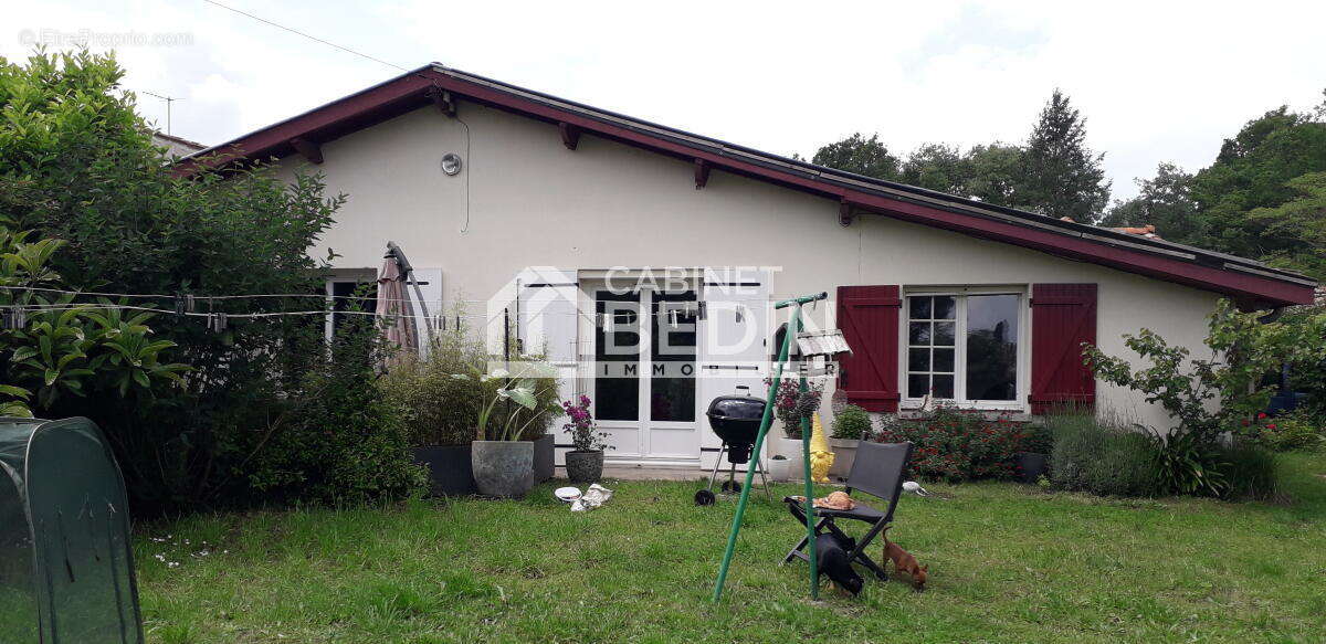 Maison à SAINT-MEDARD-EN-JALLES