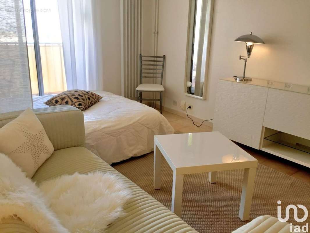 Photo 3 - Appartement à MANDELIEU-LA-NAPOULE