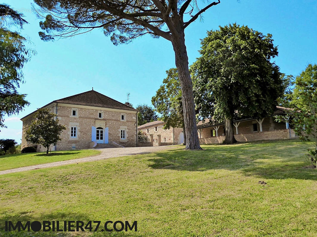 Maison à CASTELMORON-SUR-LOT