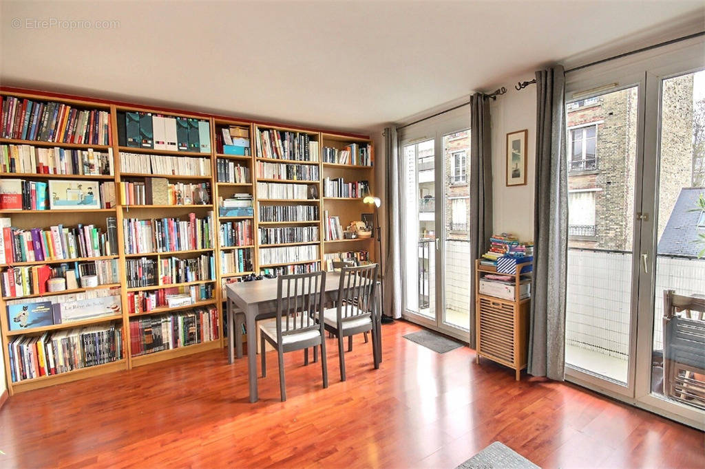 Appartement à SURESNES