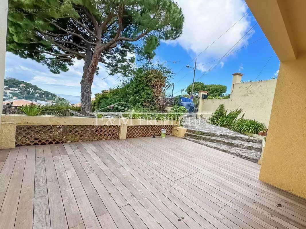 Appartement à VILLEFRANCHE-SUR-MER