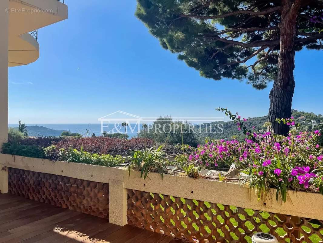 Appartement à VILLEFRANCHE-SUR-MER