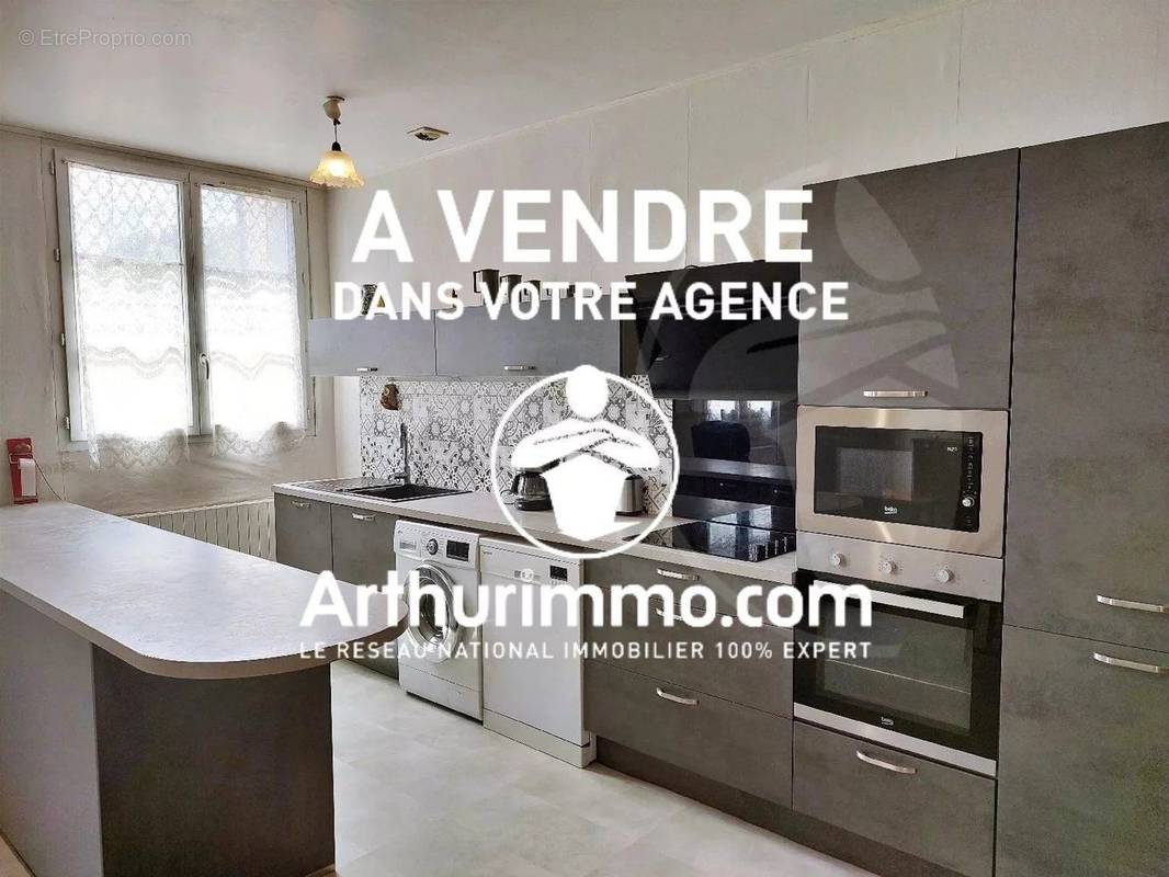 Appartement à IVRY-LA-BATAILLE