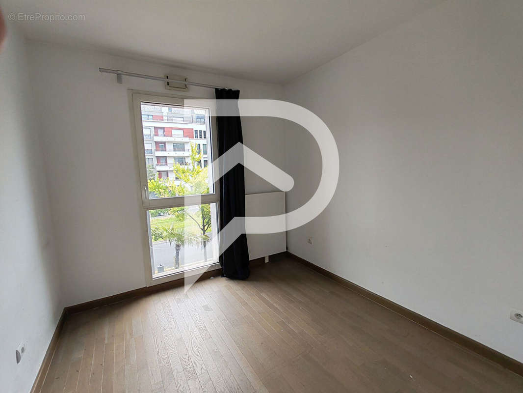 Appartement à COLOMBES