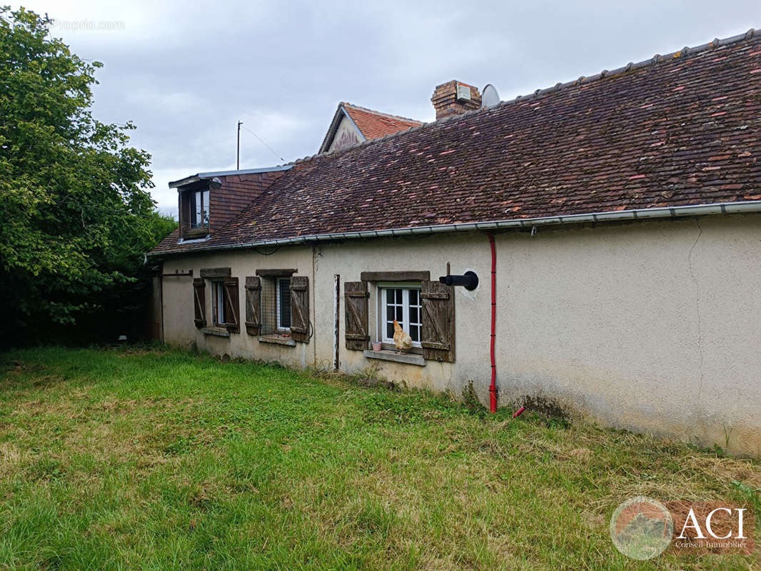 Maison à AUNEUIL