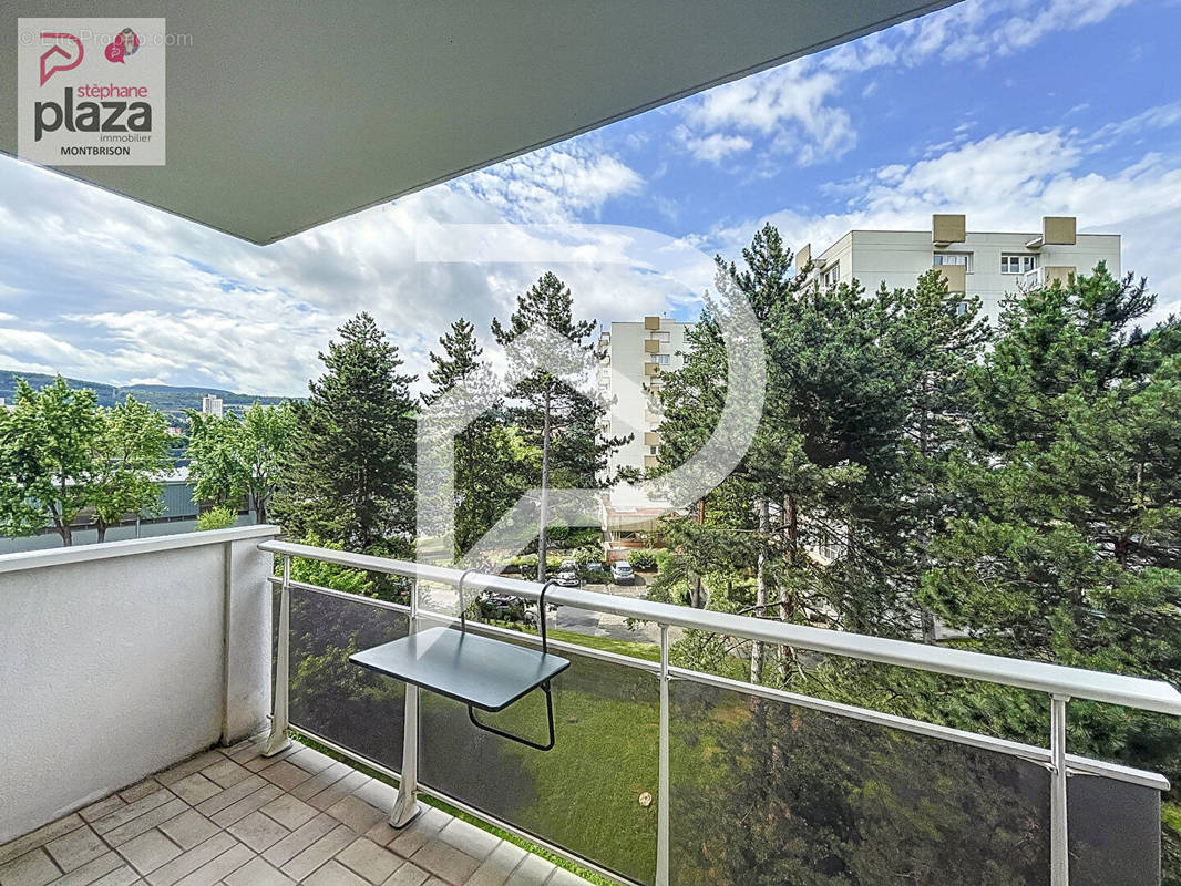 Appartement à SAINT-ETIENNE