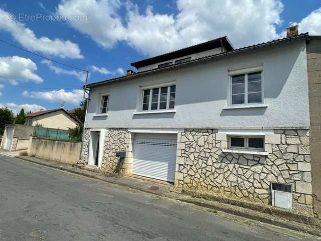 Maison à CHAUVIGNY