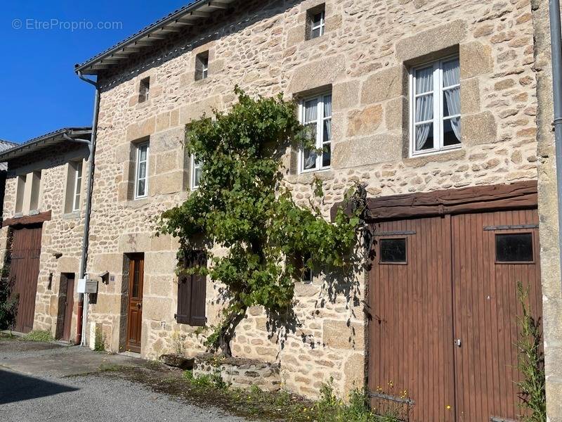 Maison à BESSINES-SUR-GARTEMPE