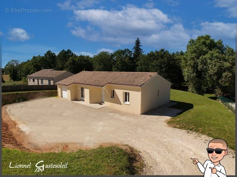 Maison à MAURENS