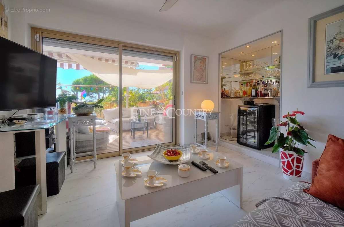 Appartement à CAGNES-SUR-MER