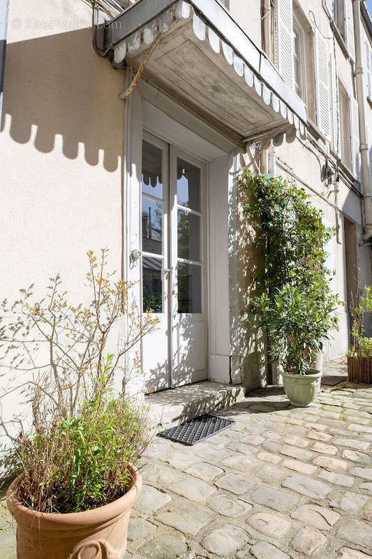 Appartement à VERSAILLES