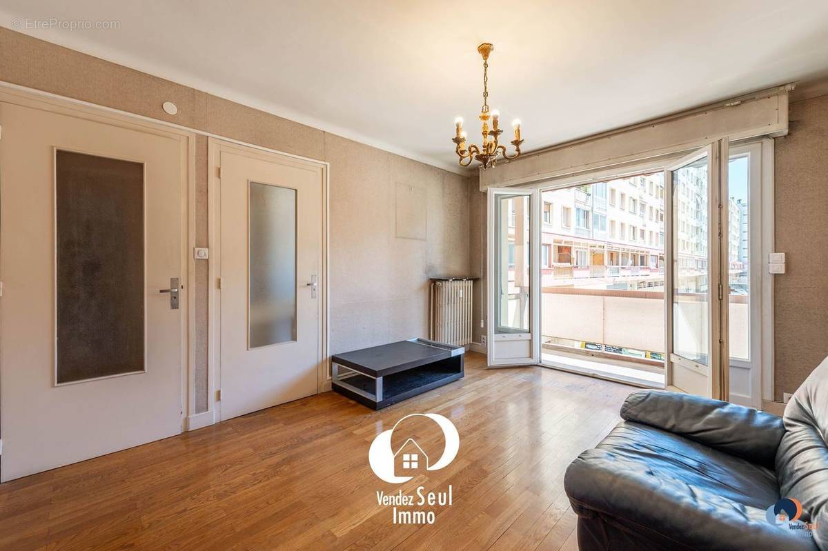 Appartement à AIX-LES-BAINS