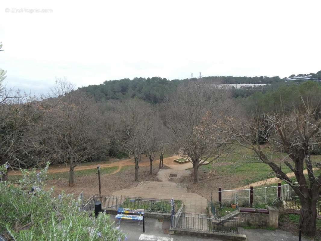 Appartement à VALBONNE