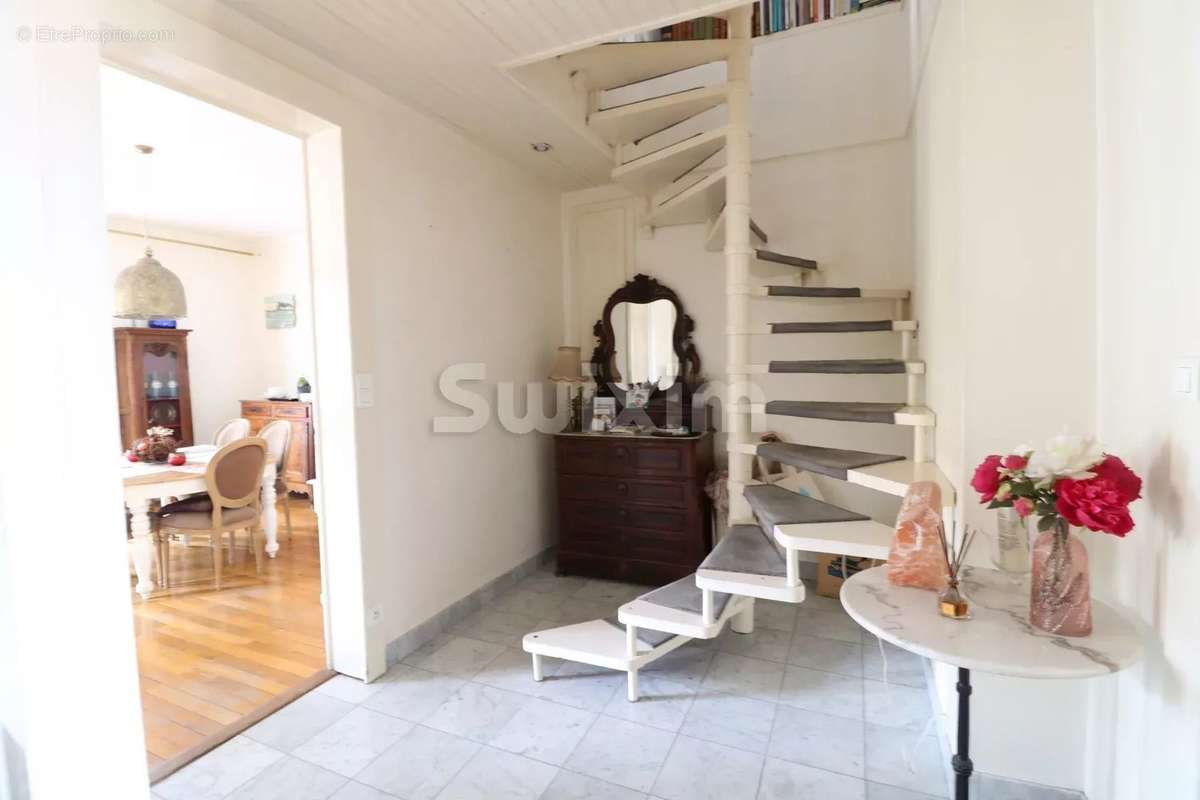 Appartement à EVIAN-LES-BAINS