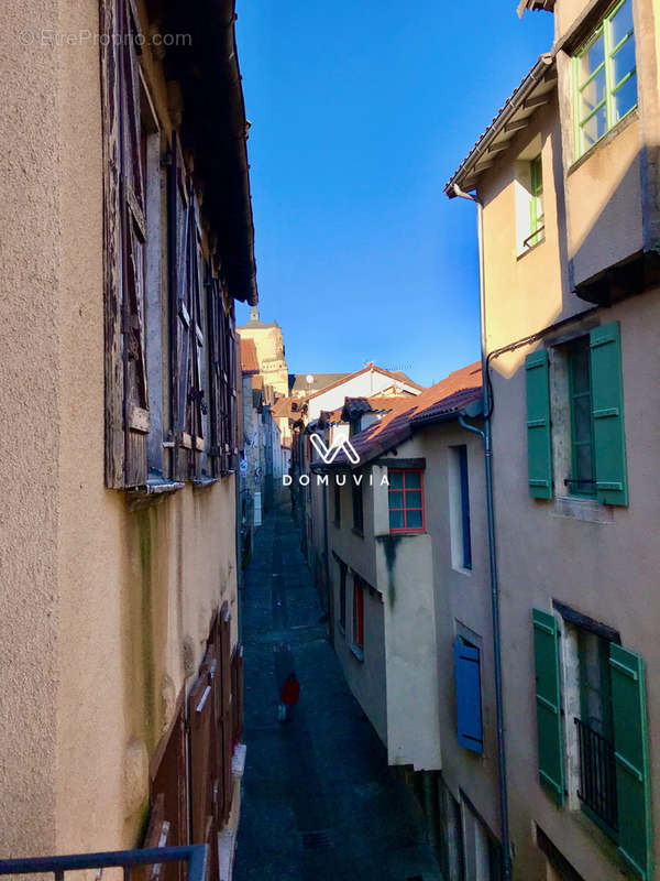 Appartement à VILLEFRANCHE-DE-ROUERGUE