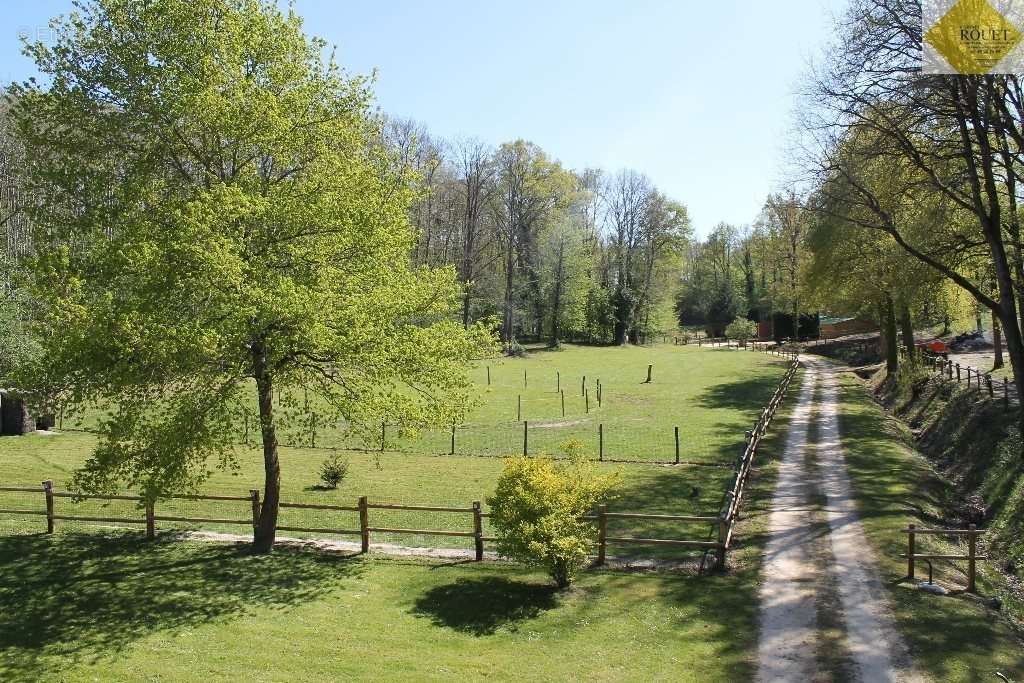 Maison à VOUNEUIL-SUR-VIENNE