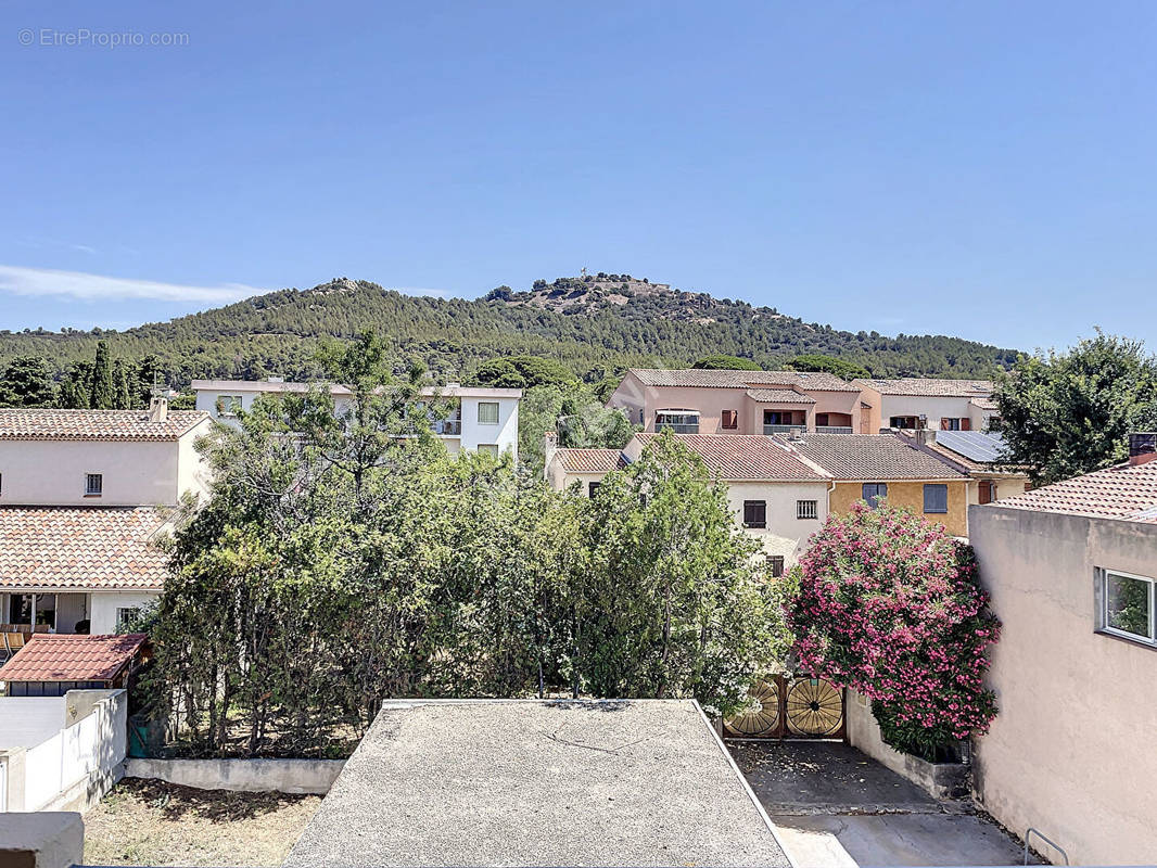 Appartement à SIX-FOURS-LES-PLAGES