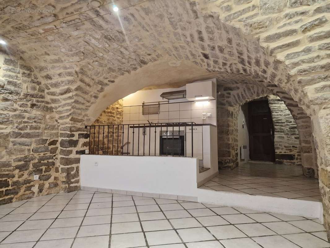 Appartement à CALVISSON