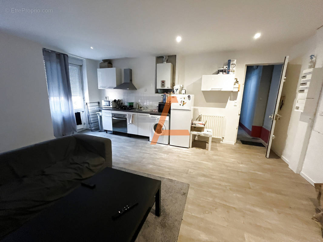 Appartement à SAINT-ETIENNE