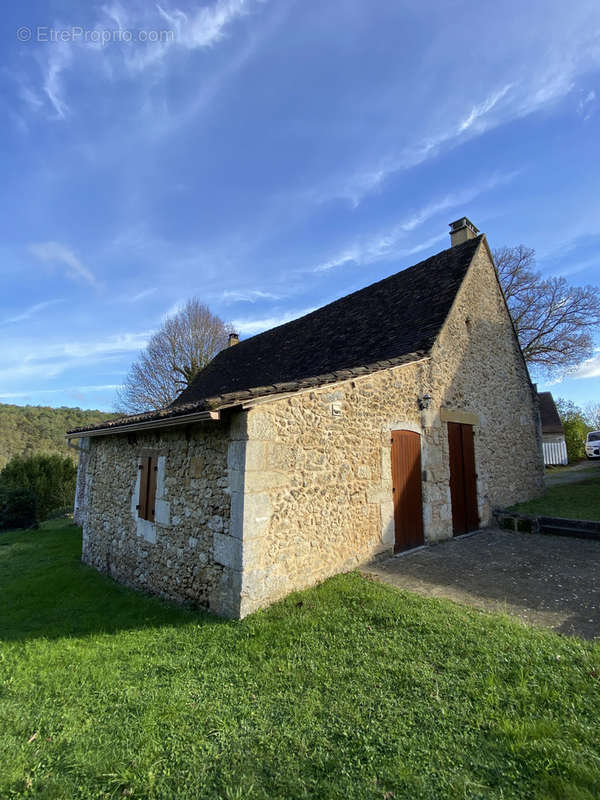 Maison à QUEYSSAC