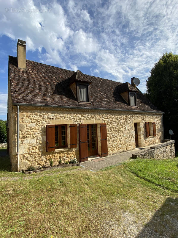 Maison à QUEYSSAC