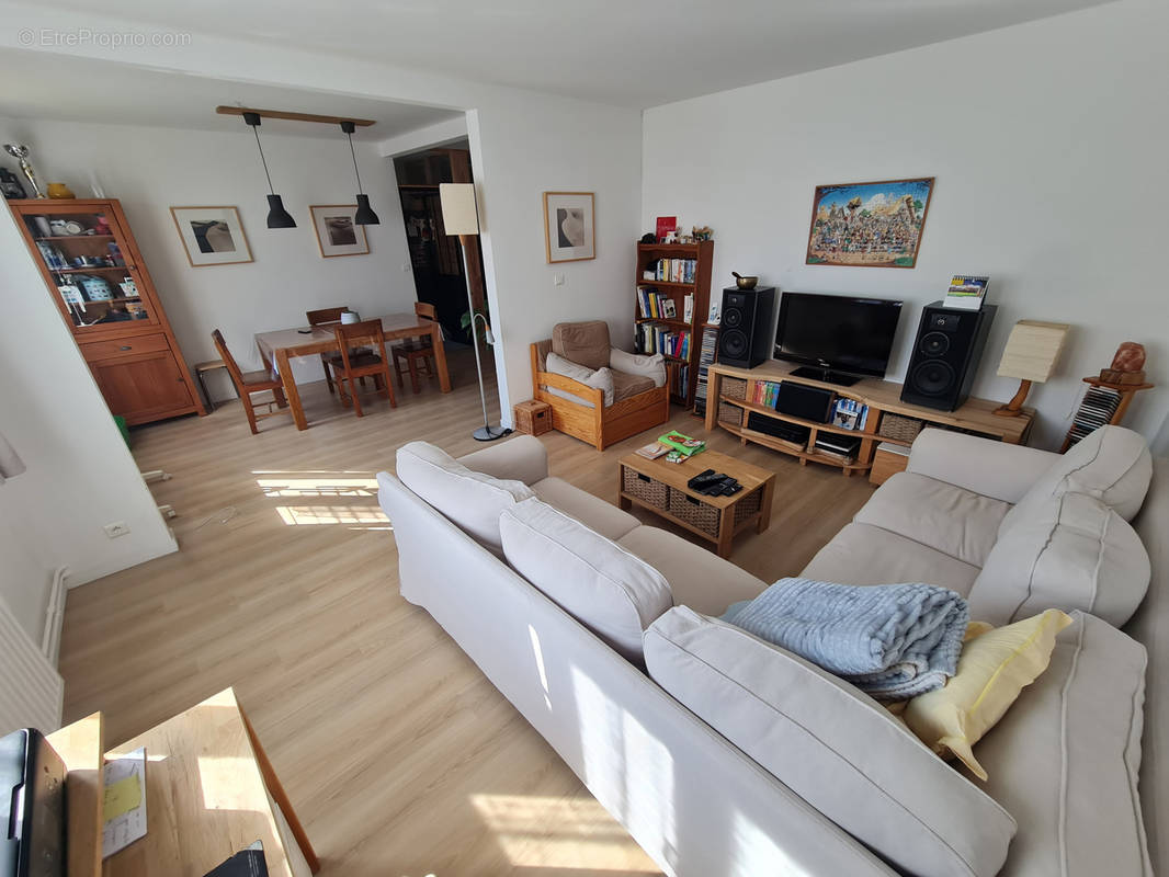 Appartement à ROMAGNAT