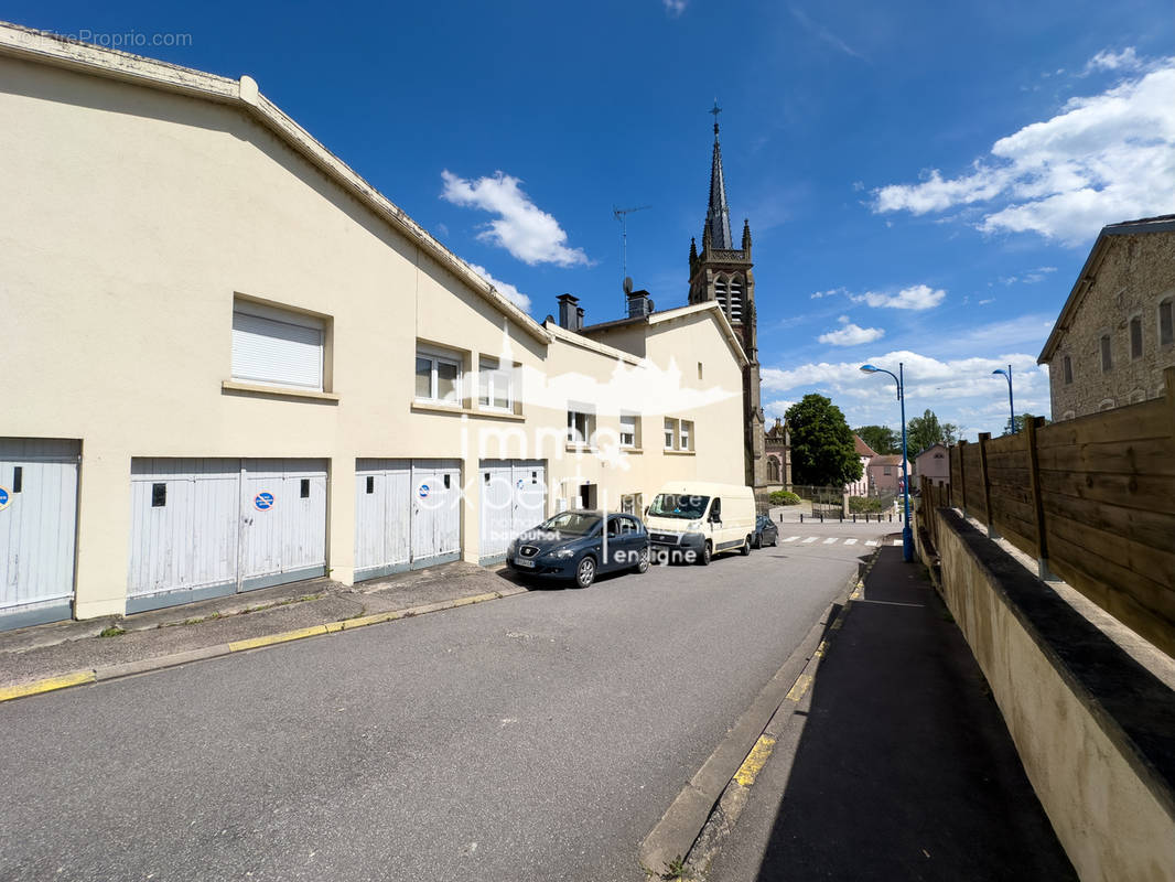 Appartement à MATTAINCOURT