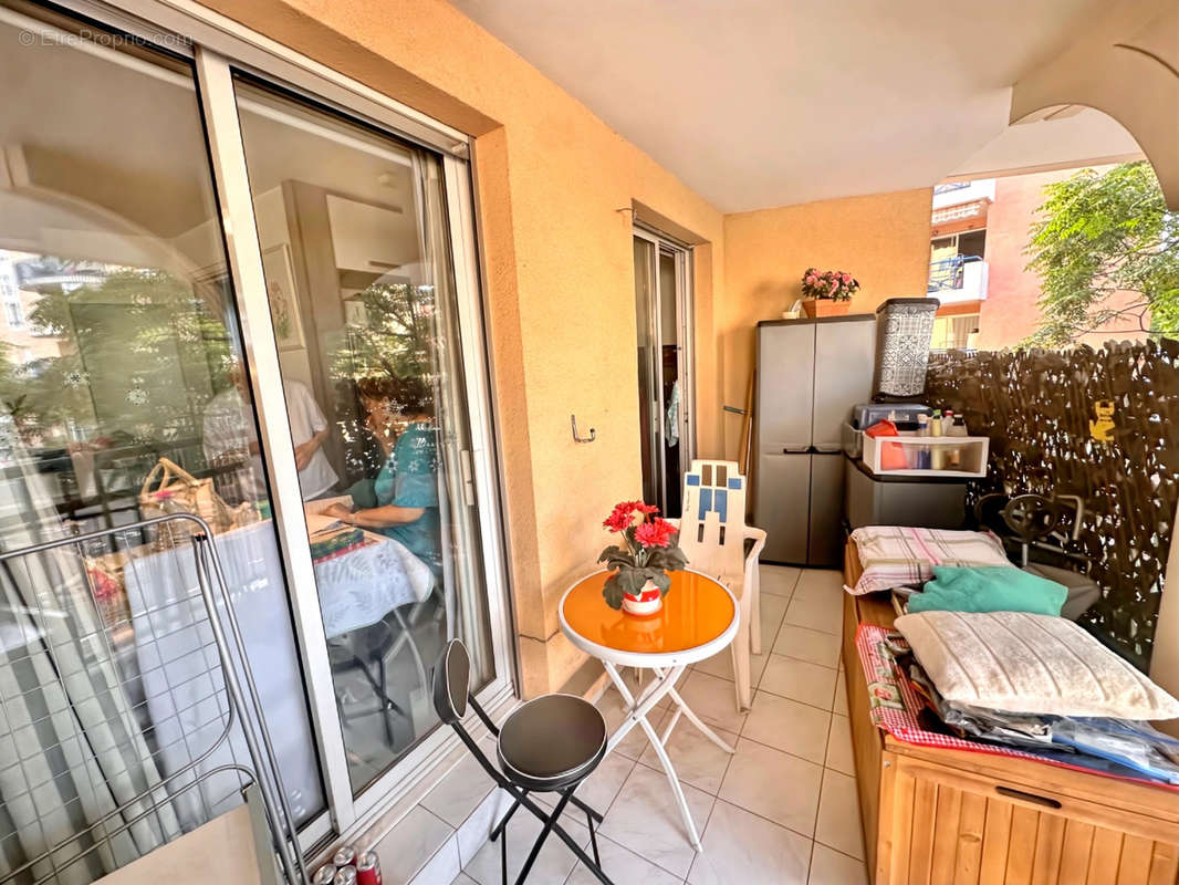 Appartement à FREJUS