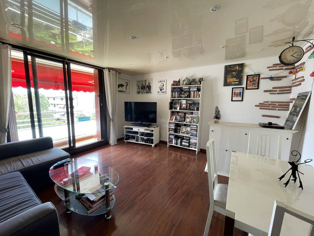 Appartement à MARSEILLE-12E