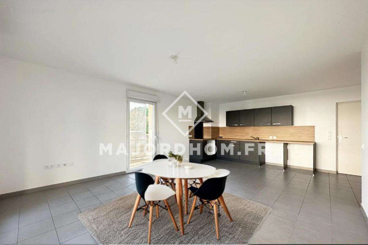 Appartement à MARSEILLE-9E